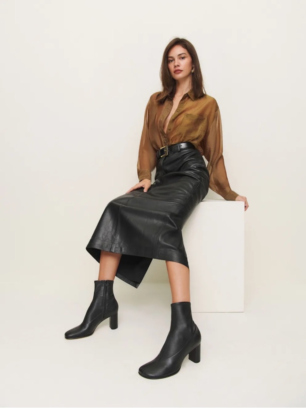 Reformation Presley Ankle Boot Black - Size 7